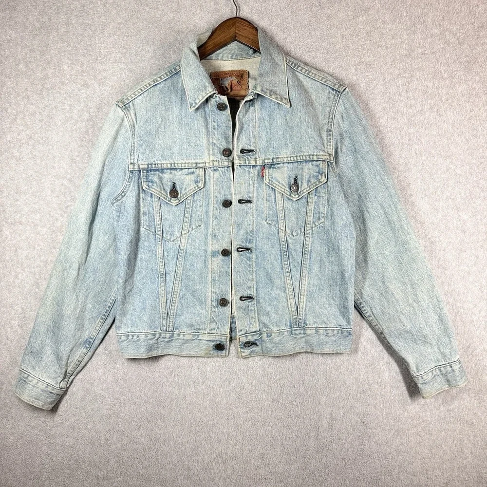 Vintage Levi's Big E Denim Jacket Lot 71557 Adult 38 Japanese Denim Distressed‎
